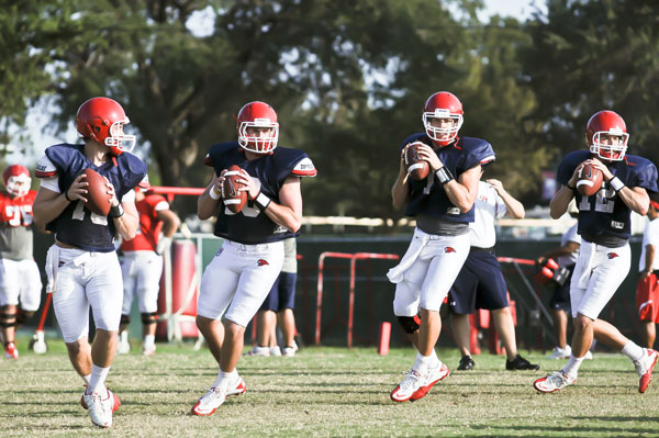 Before losing to UCLA in week three of last season, the Cougars were 2-0, ranked No. 23 in the nation and had a healthy Heisman Trophy hopeful. The Cougars will look to avenge those losses Saturday at Robertson Stadium. | Yvette Dávila/The Daily Cougar
