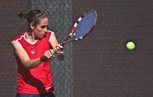 Senior Giorgia Pozzan earned her second singles title of the fall with three wins at the Robert Alison Classic. Pozzan led UH last season with 27 wins, and is off to a 6-0 start this fall. | Courtesy of UH Athletics