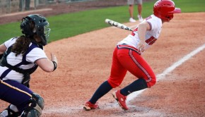 In a Sunday two-game sweep the Cougars scored four more runs than they had in the previous four games combined. | Hendrick Rosemond/ The Daily Cougar