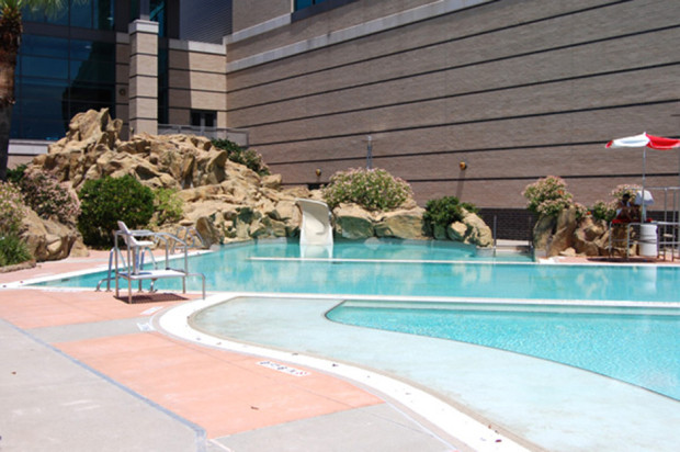 leisure-pool