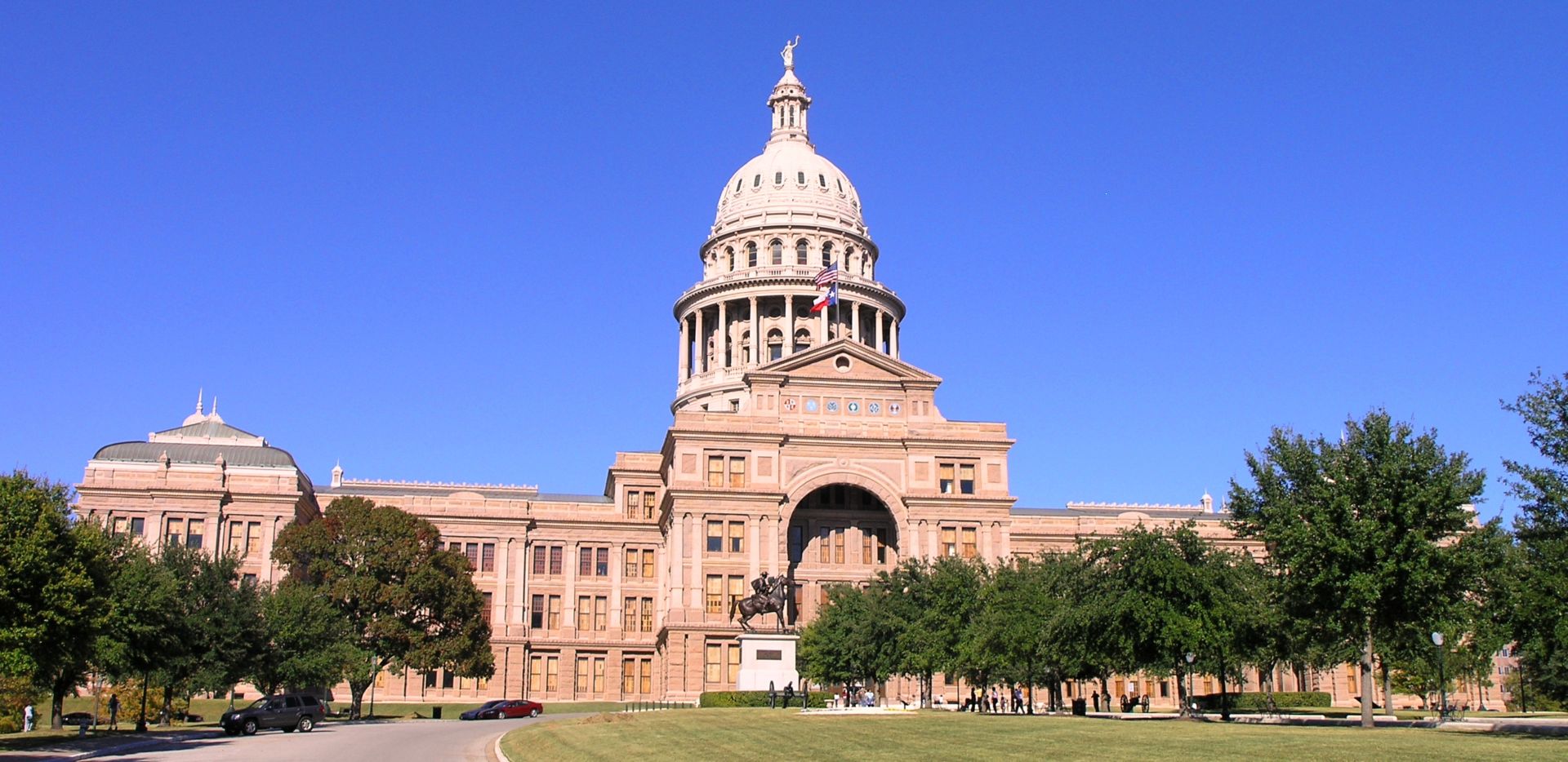 A bill proposal made by two Texas state representatives could end in-state tuition for undocumented students. | File photo