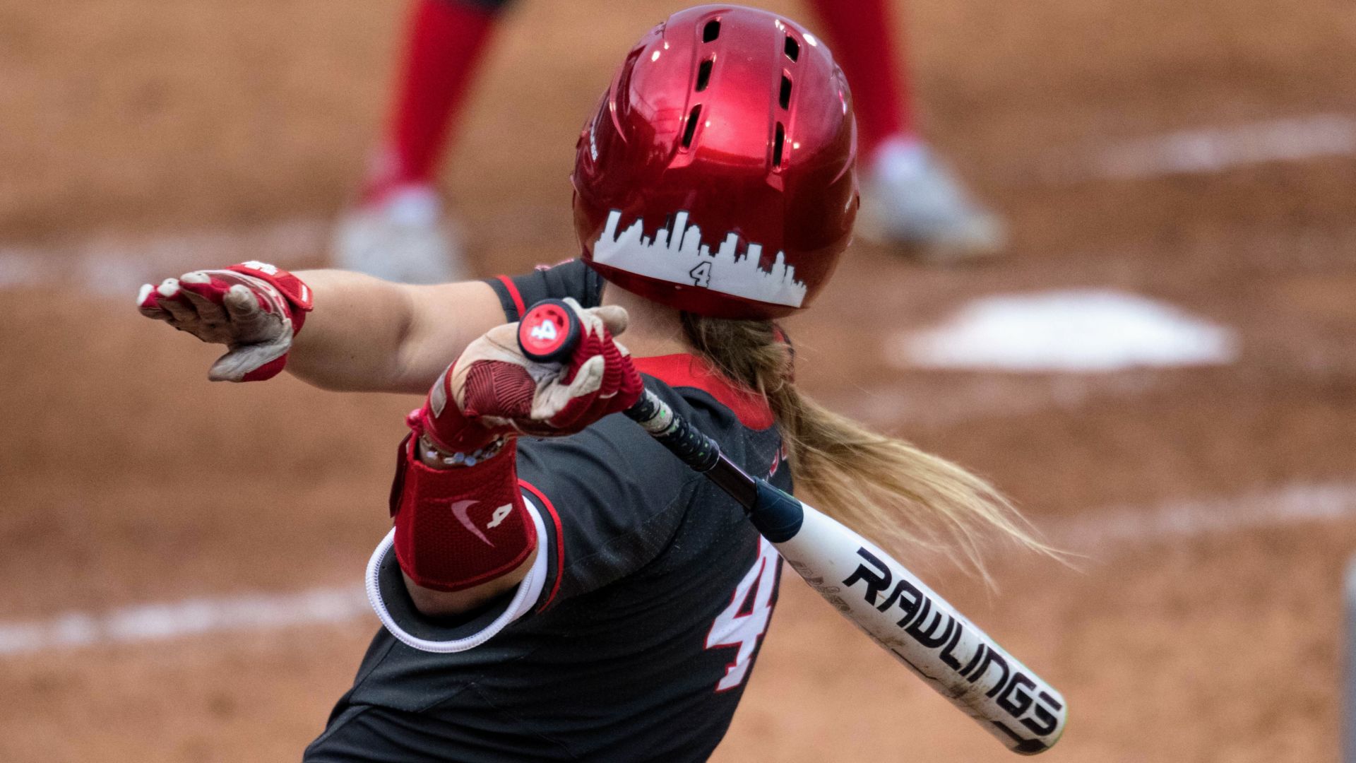 The UH softball team dropped both of its games against Oklahoma on Sunday at the Cougar Softball Stadium. | File Photo
