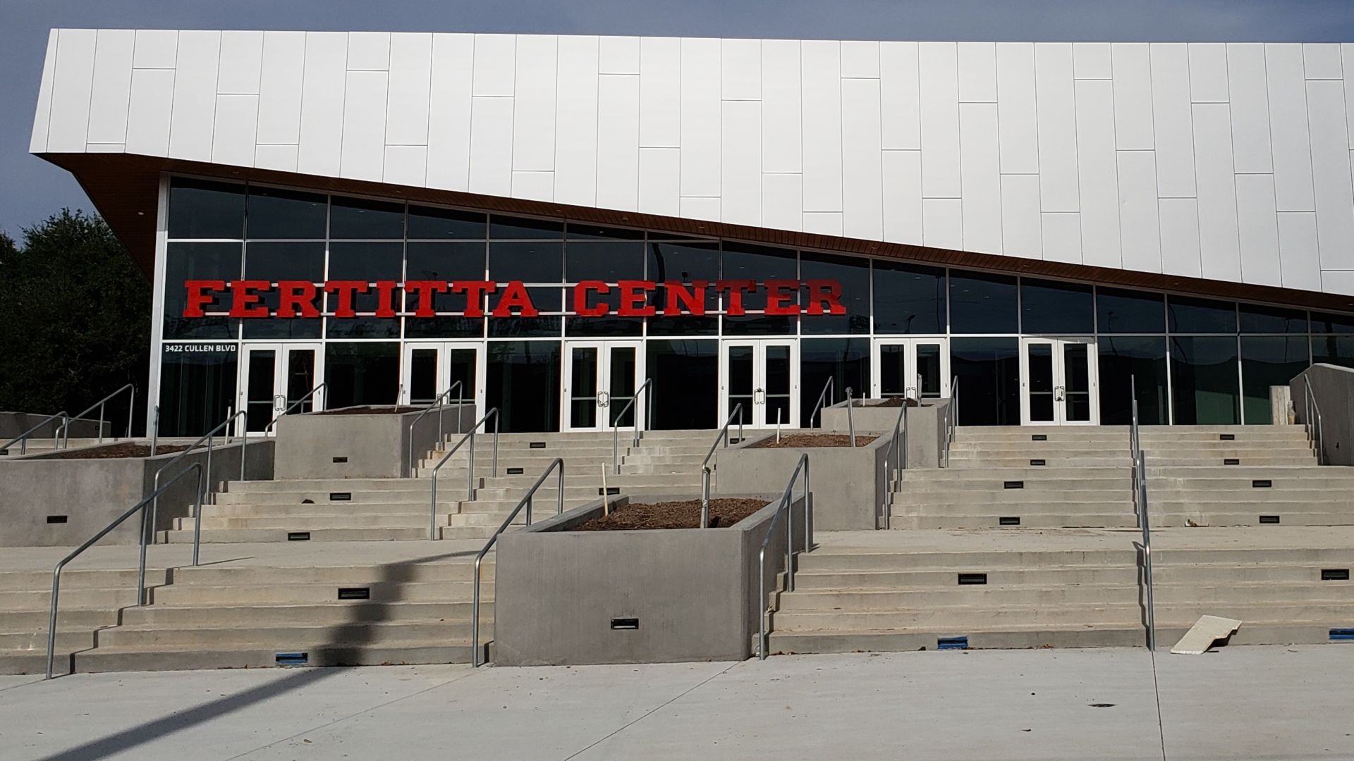 Fertitta Center was burglarized on Friday night, according to a UH Police Department security alert, and a UH staffer was threatened with a pocket knife. | File Photo