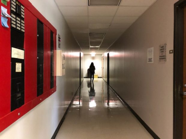 The Graduate College of Social Work had its emergency lights on. The generators could be heard outside. | Trevor Nolley/The Cougar power outage uh