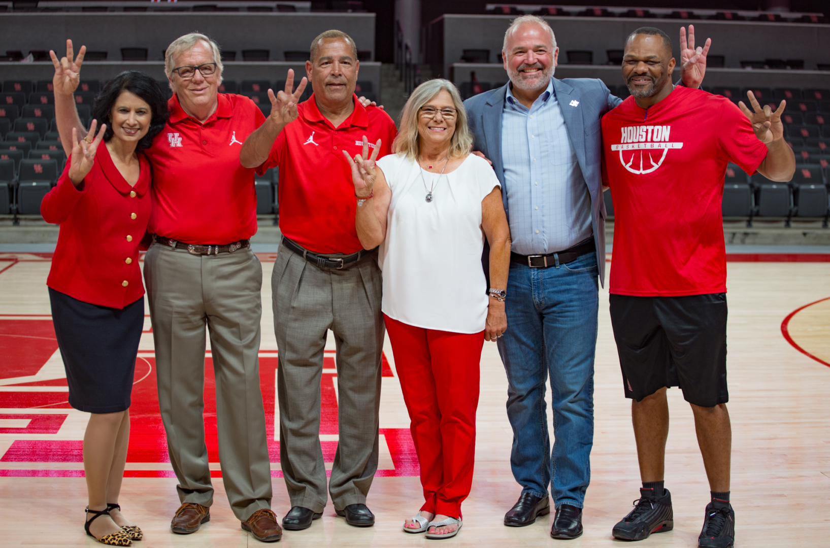 The Penick family was joined by notable UH faces at the ceremony. | Trevor Nolley/The Cougar