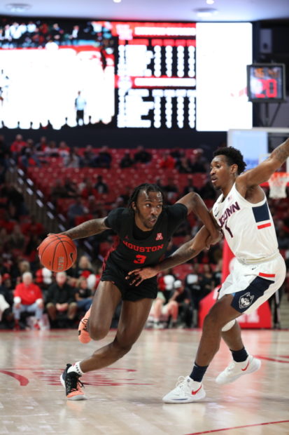 Junior guard DeJon Jarreau almost had Houston's first triple-double since 1993 with his 18 points, 11 rebounds and eight assists the No. 25 Cougars' Thursday night win at Fertitta Center. | Mikol Kindle Jr./The Cougar 