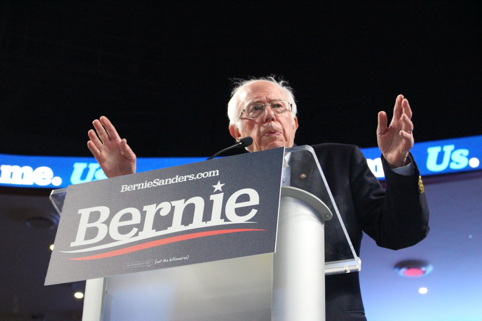 2020 presidential candidate Bernie Sanders speaks to Houstonians during his rally Sunday in Fertitta Center. Sanders gave his speech following a Nevada caucus win on Saturday. | Donna Keeya/The Cougar