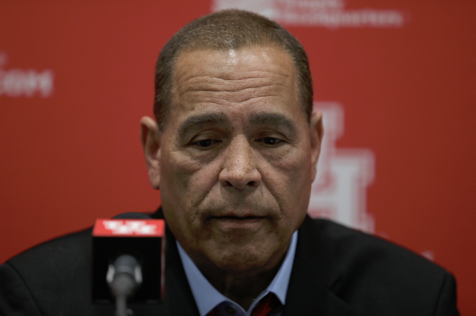 One of UH athletics' biggest hits from the coronavirus pandemic was the cancellation of March Madness, where head basketball coach Kelvin Sampson's squad was projected to be a No. 7 or 8 seed. | Mikol Kindle Jr./The Cougar