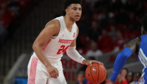 UH guard Quentin Grimes dribbles the ball on offense during the 2019-20 season-finale against Memphis at Fertitta Center. | Mikol Kindle Jr./The Cougar