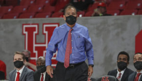 Houston head coach Kelvin Sampson looks at his team from the sidelines during a game in the 2020-21 season. | Courtesy of UH athletics