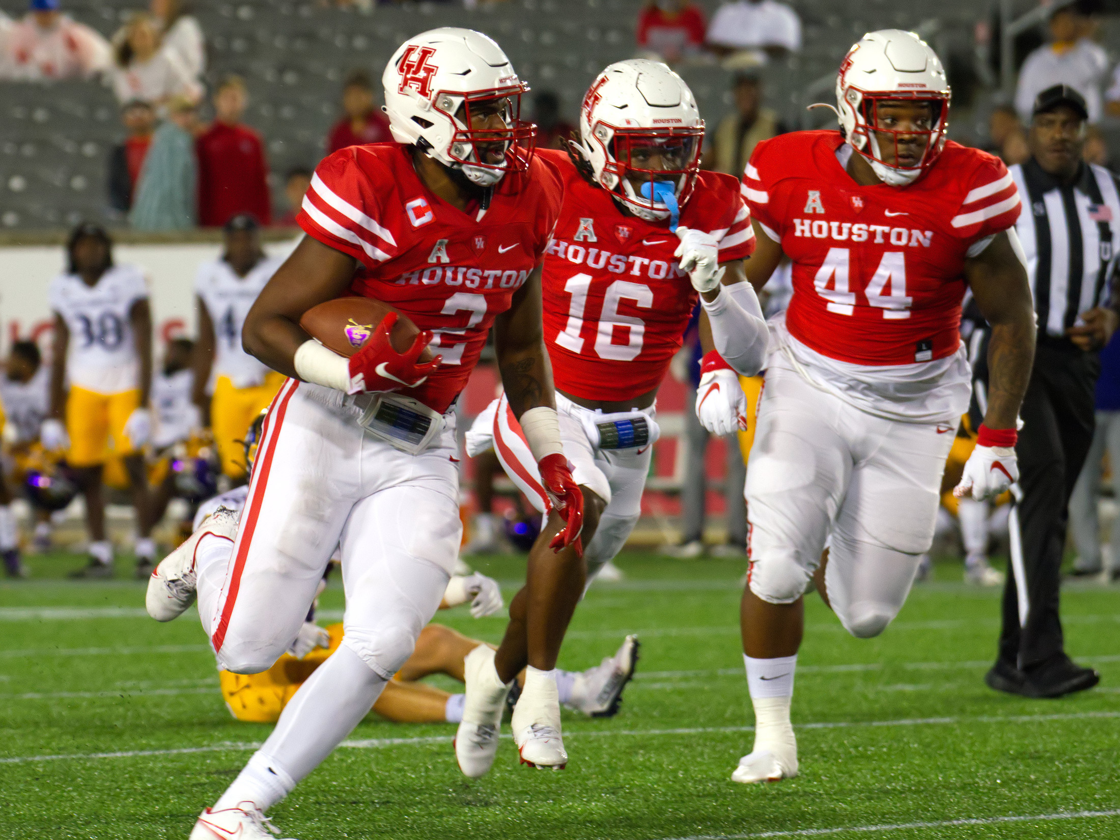 Senior linebacker Deontay Anderson scooped up one of three forced fumbles in UH football's win over ECU. | Steven Paultanis/The Cougar