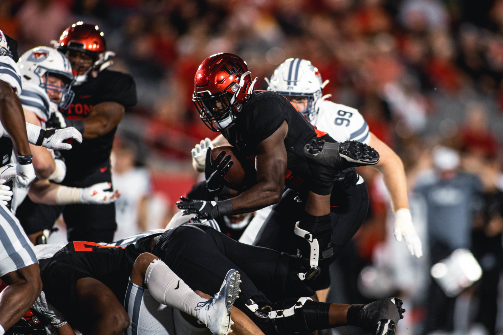 UH picked up the biggest win in the AAC in week nine, handing SMU its first loss of the season. | James Schillinger/The Cougar