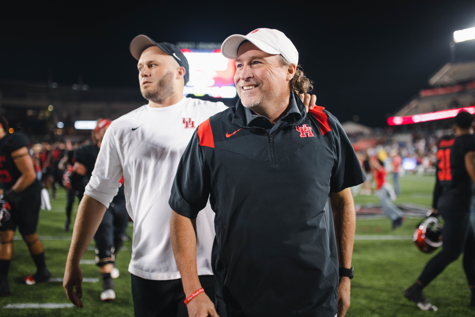 Dana Holgorsen was all smiles after UH knocked off undefeated SMU on Saturday night at TDECU Stadium. | James Schillinger/The Cougar