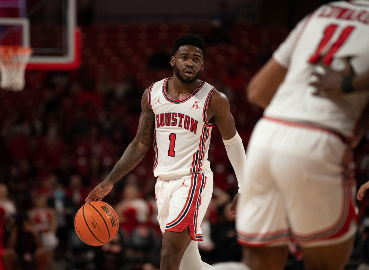 No. 6 Houston got upset by the SMU Mustangs 85-83 Wednesday night, ending the Cougars' 12 game win streak, suffering its first loss in conference play. | Sean Thomas/The Cougar