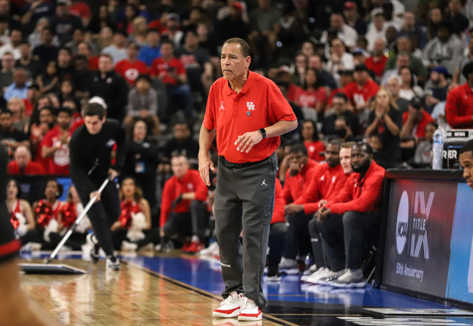 The Elite Eight loss to Villanova has no impact on the future of the UH program as Kelvin Sampson vows that the Cougars will be back. | Sean Thomas/The Cougar