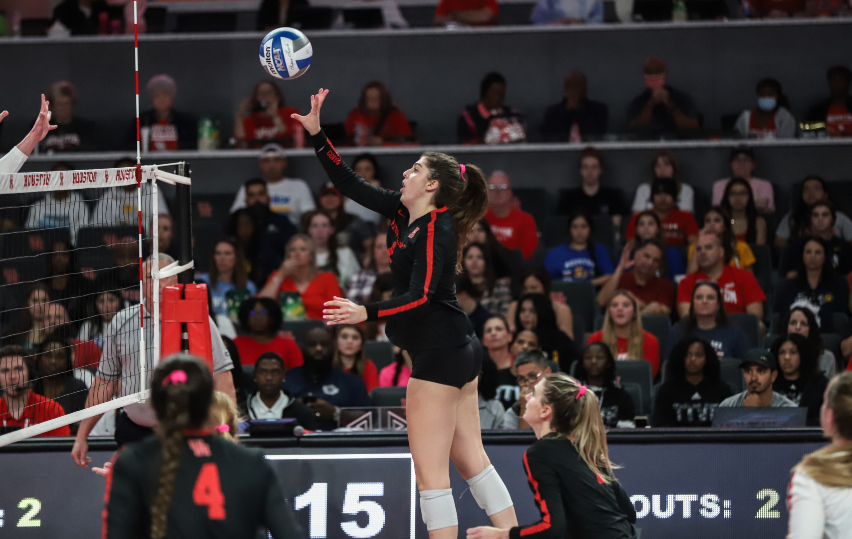 Houston volleyball went 30-4 in its final season as a member of the American Athletic Conference. | Sean Thomas/The Cougar