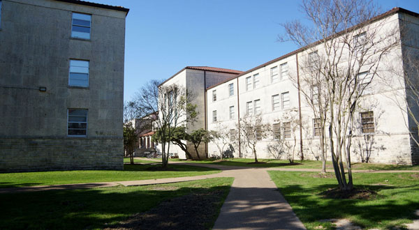 The campus experienced a minor mold infestation in the Quadrangle during Spring Break. Some students had to temporarily relocate to other dorms while the problem was resolved. | Esteban Portillo/The Daily Cougar