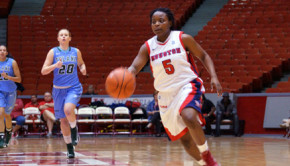Senior point guard Porsche Landry is the only player in UH history with at least 1,200 points and 375 assists. | Rebekah Stearns/The Daily Cougar