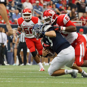 Freshman defensive end Tyus Bowser racked up nine tackles and one and one-half sacks against Rice in the Bayou Bucket. | Justin Tijerina/The Daily Cougar