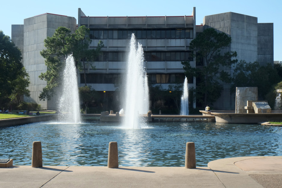 The UH College of Education ranks seventh in the country for its master's programs, according to U.S. News &amp; World Report. | File photo/The Cougar
