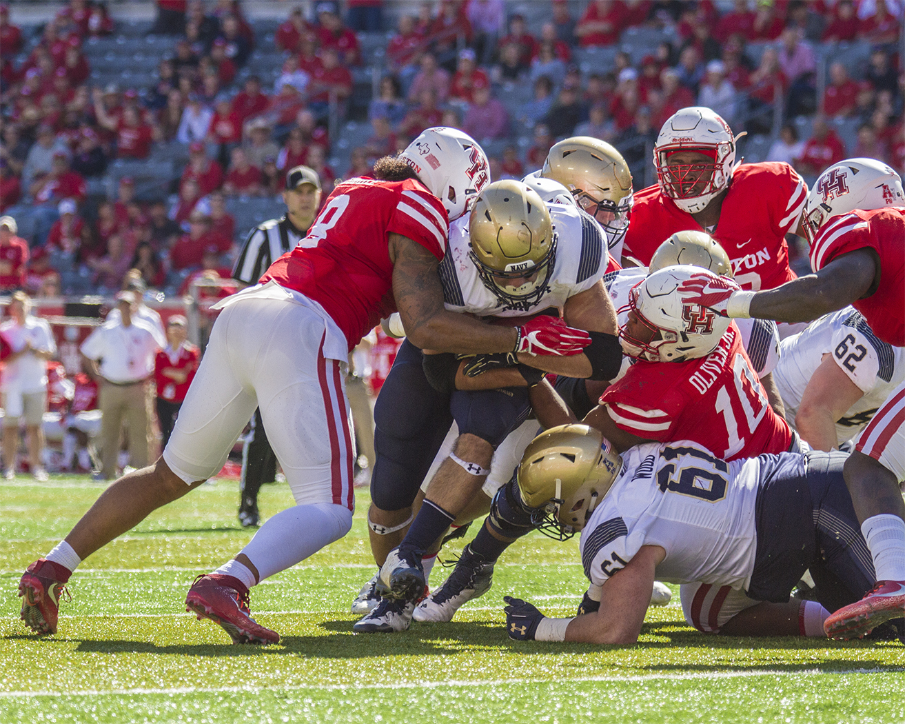 The Cougars' defense was key in their 49-36 win over the Midshipmen in 2018 and again will be crucial against No. 24 Navy on Saturday at TDECU Stadium. | File photo