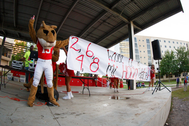Homecoming is a decades long tradition at UH. | File photo