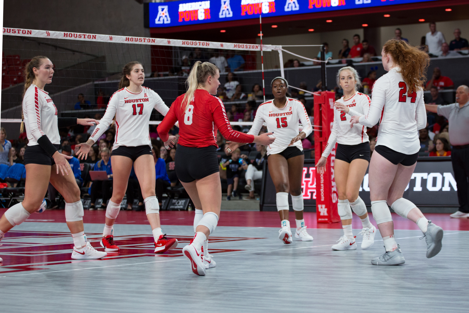 Houston won a five-set match against Memphis, just a few days after the Cougars did the same against the SMU Mustangs. | Trevor Nolley/The Cougar