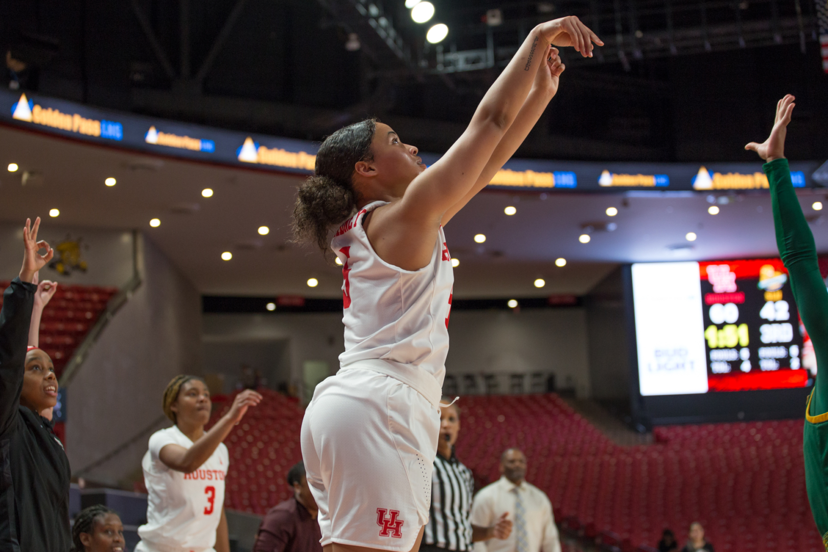 As UH Women's Basketball goes against SMU on Wednesday, UH Athletics will celebrate National Girls &amp; Women In Sports Day. | Trevor Nolley/The Cougar