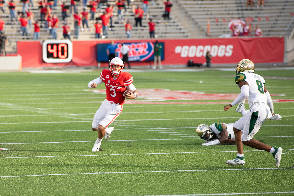 Dana Holgorsen believes junior quarterback Clayton Tune will have a big 2021 season for UH football because of the improvements Tune made over the offseason. | Trevor Nolley/The Cougar