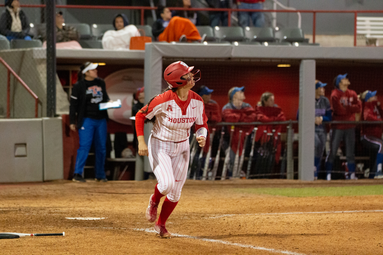 UH softball split its weekend series against Memphis to move to 15-30 overall on the season | Deaunte Johnson/The Cougar