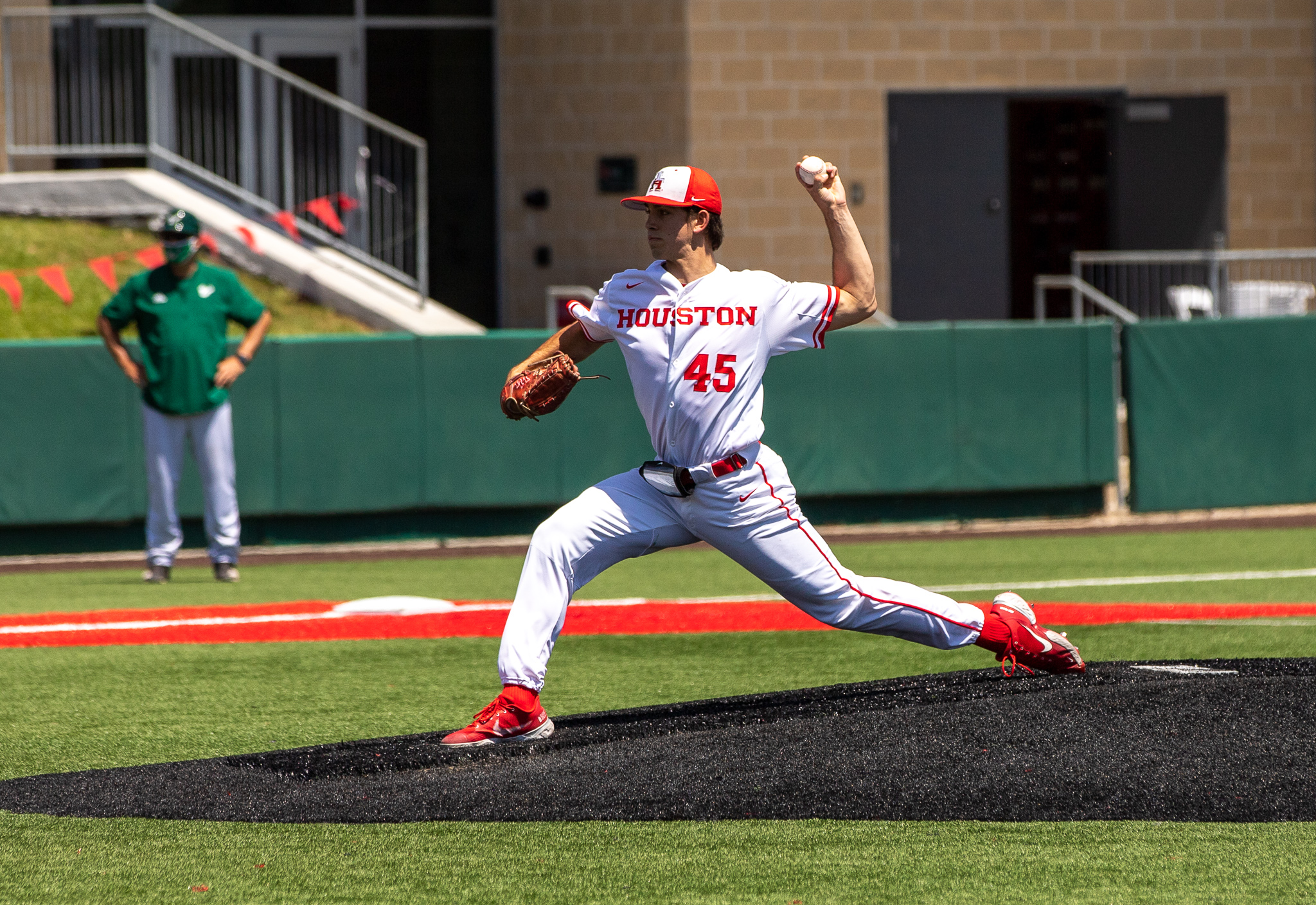 Junior left-hander Robert Gasser threw six innings of one-run baseball while striking out eight in UH's series opening loss to Tulane | Andy Yanez/The Cougar