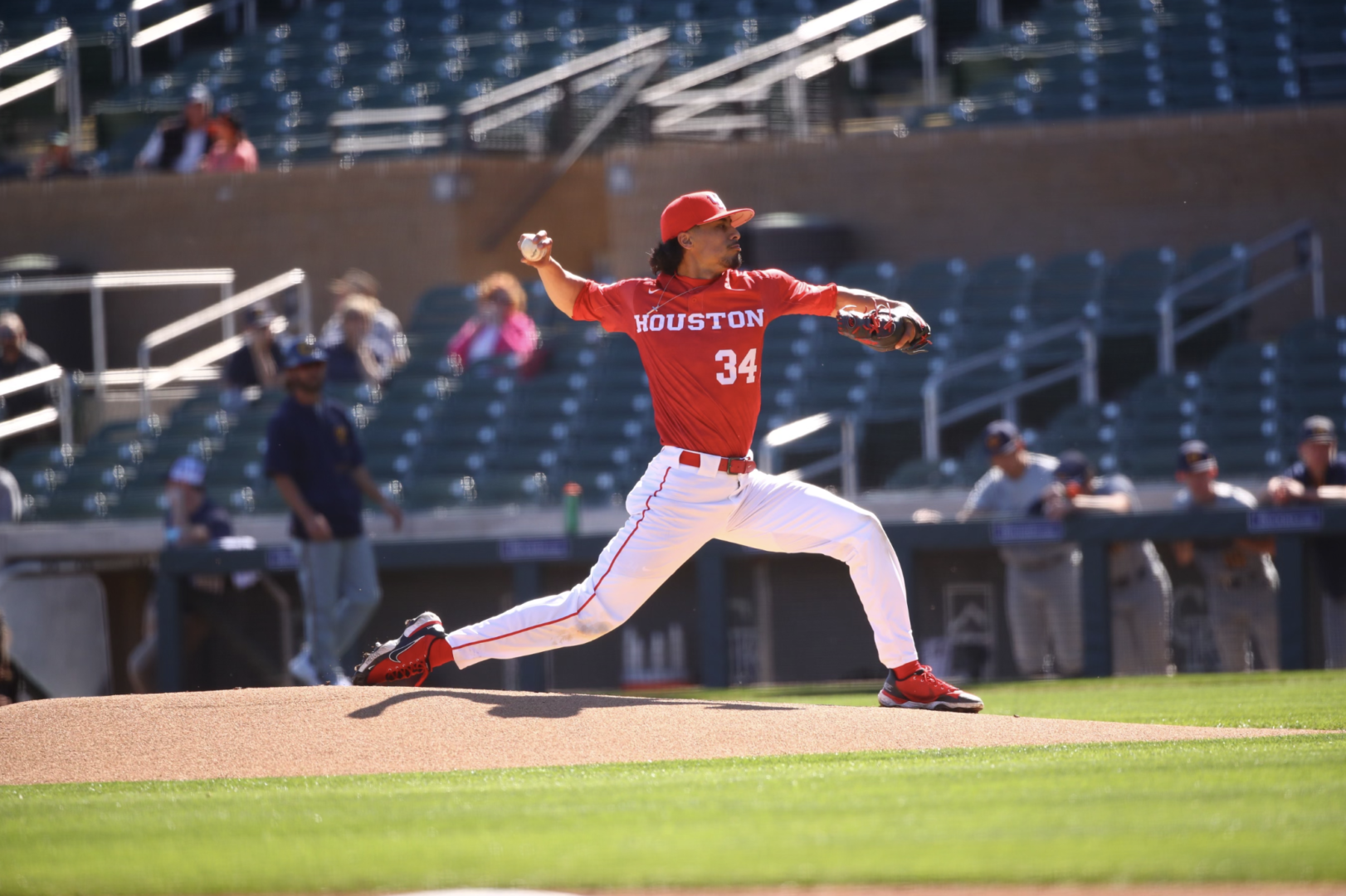 Quiet bats lead to 03 start for UH baseball in the MLB4 Tournament