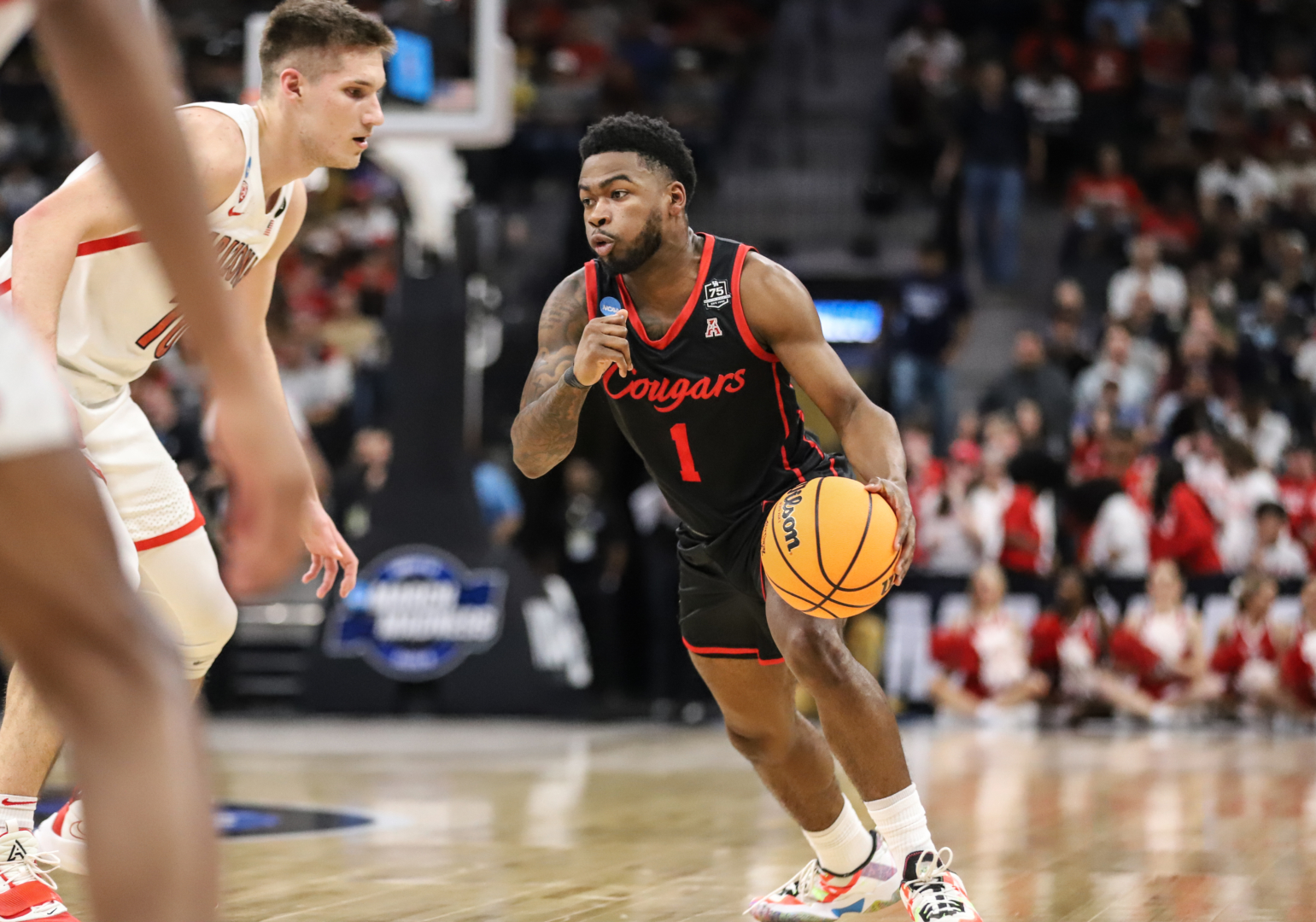 Houston guard Jamal Shead scored a game-high points in the Cougars win over Arizona in the Sweet 16 on Thursday night. | Sean Thomas/The Cougar
