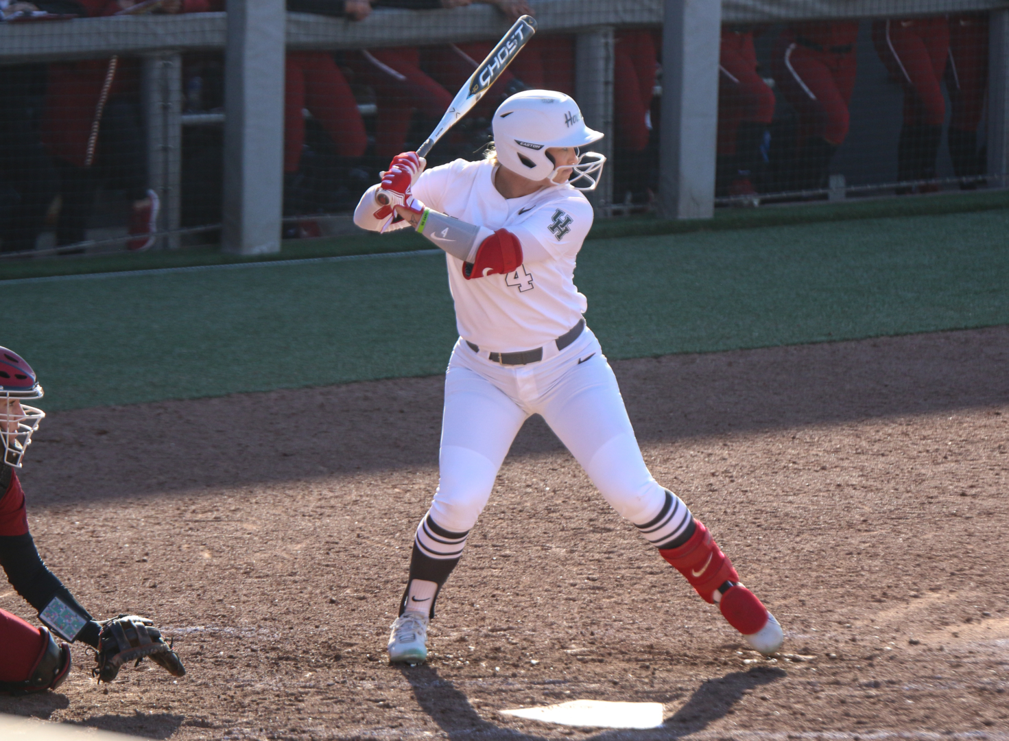 Aspen Howie drove in two of UH softball's four runs in the Cougars' loss to Texas in Austin on Wednesday night. | Sean Thomas/The Cougar