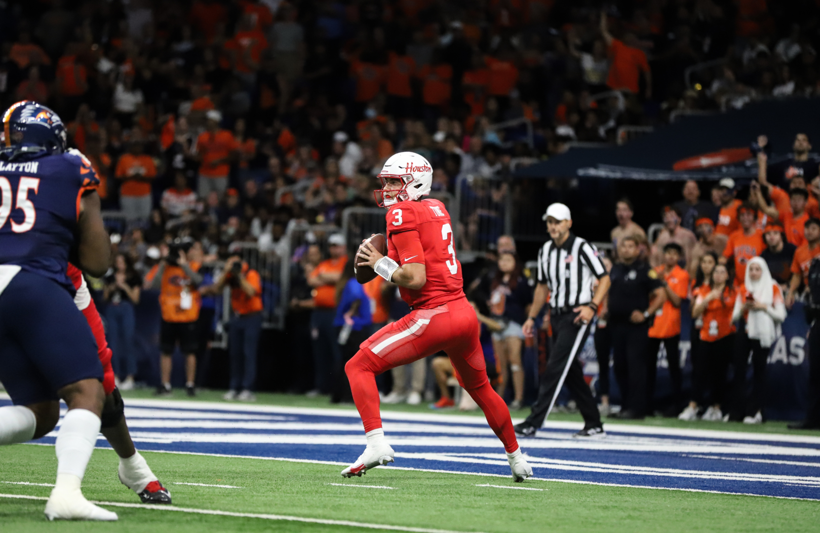 UH football quarterback Clayton Tune looks to bounce back from his four interception performance against Texas Tech a year ago. | Sean Thomas/The Cougar