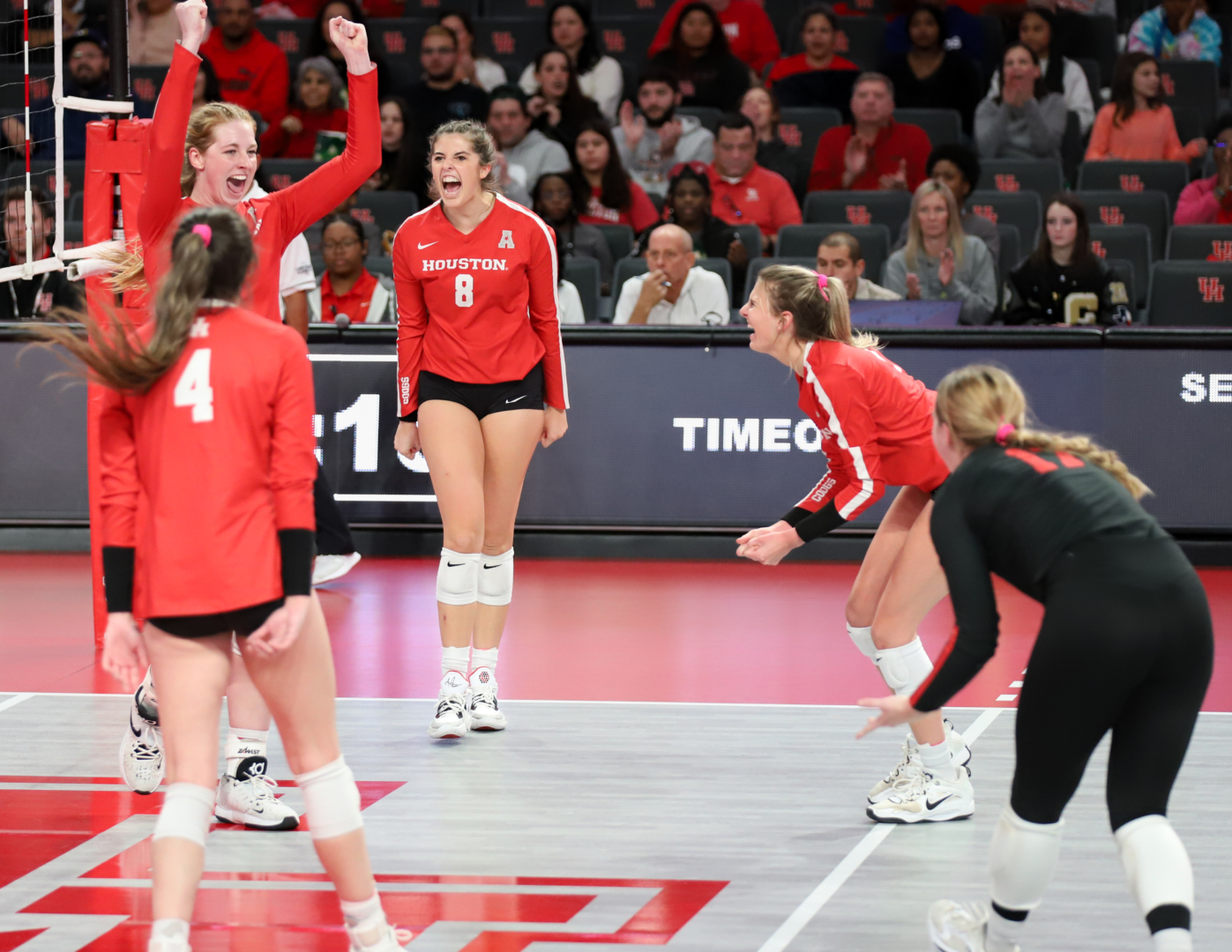No. 23 UH volleyball set the school-record for consecutive wins with 18 after sweeping Memphis on Friday night at Fertitta Center. | James Mueller/The Cougar