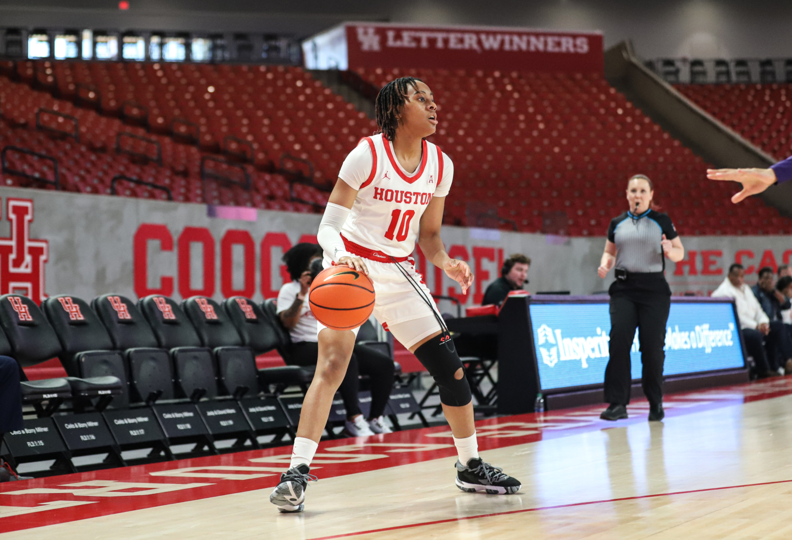 UH women's basketball defeated Texas A&M Commerce for its fist win of the season. | Sean Thomas/The Cougar
