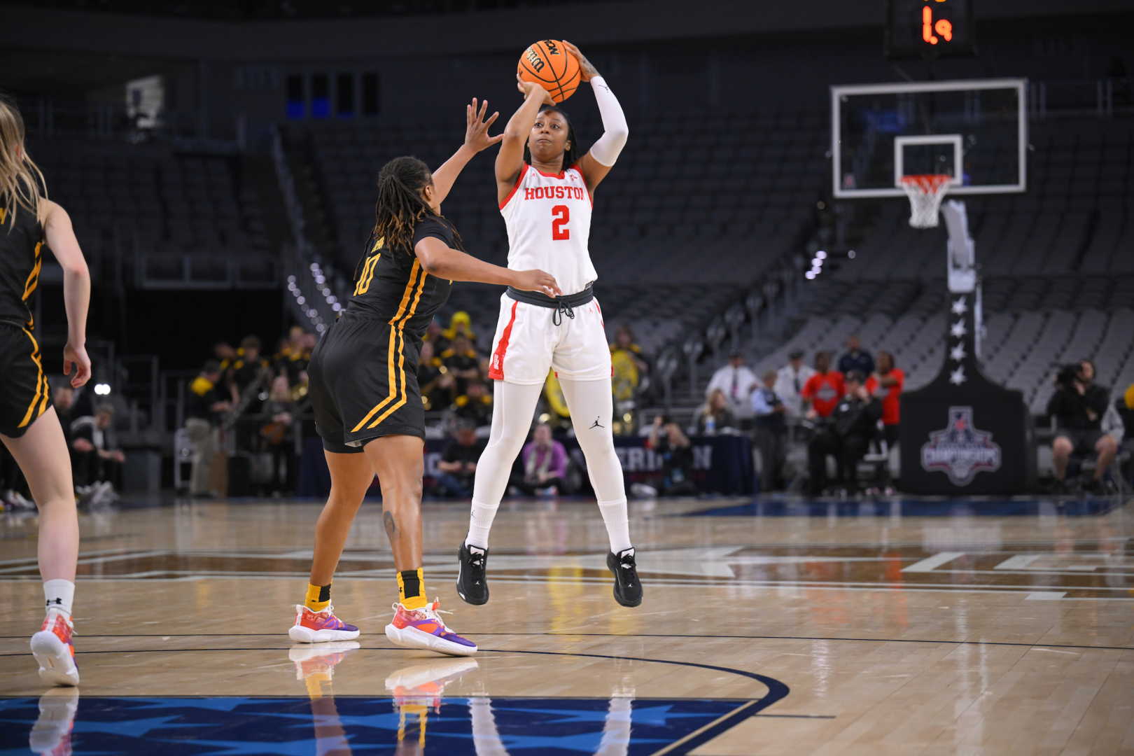 Tiara Young scored career-high 26 points in UH women's basketball's win over Wichita State to advance to the American Athletic Conference Tournament championship game. | Andy Hancock/AAC