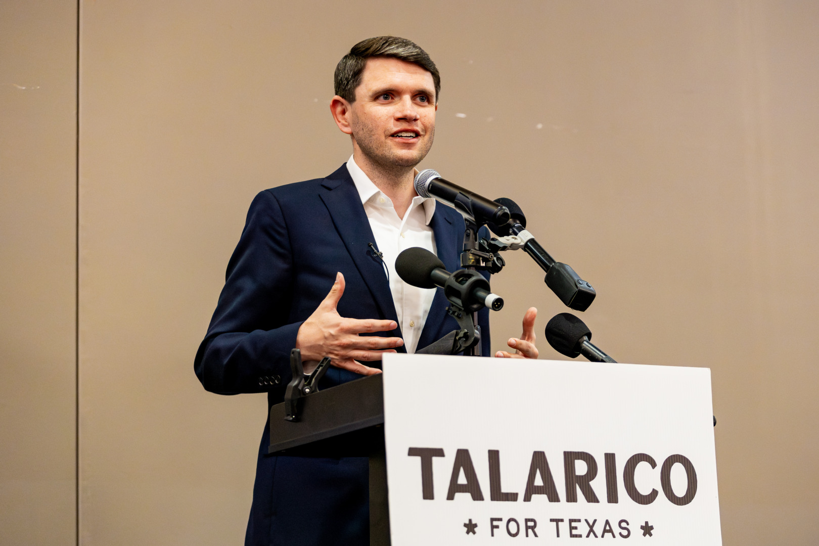 James Talarico speaks at UH rally during “Take Back Texas” tour