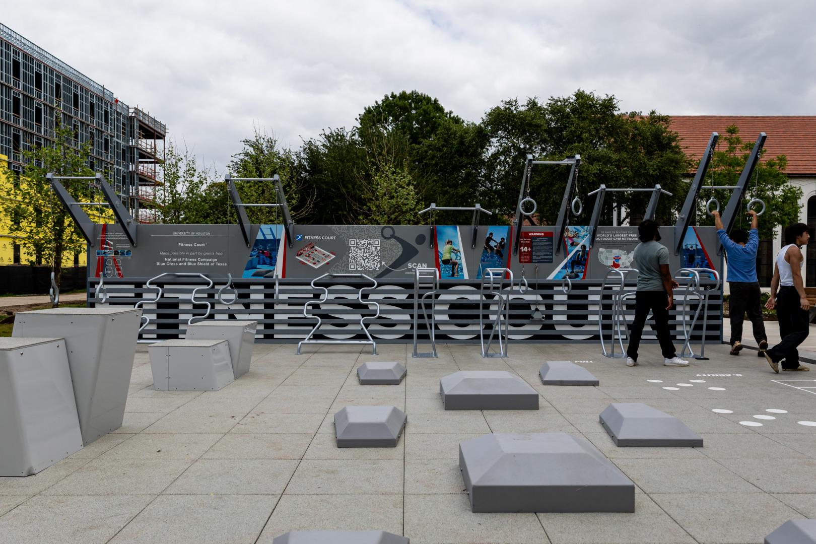 UH opens new outdoor fitness court